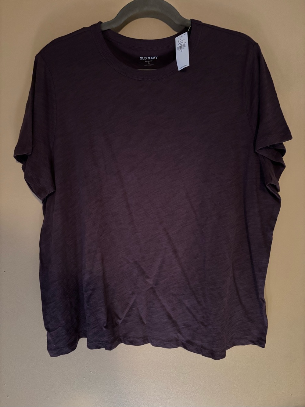 Old Navy Short-Sleeve Crewneck Tee in Brown